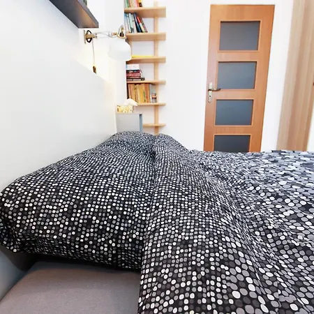 Apartment Mystay Apartament Chmielna *