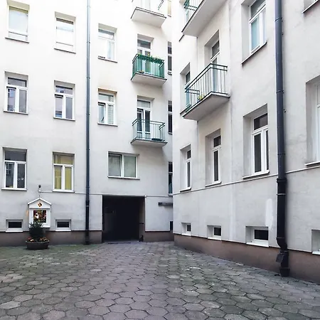 Apartment Mystay Apartament Chmielna