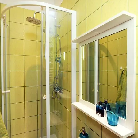 Apartment Mystay Apartament Chmielna *